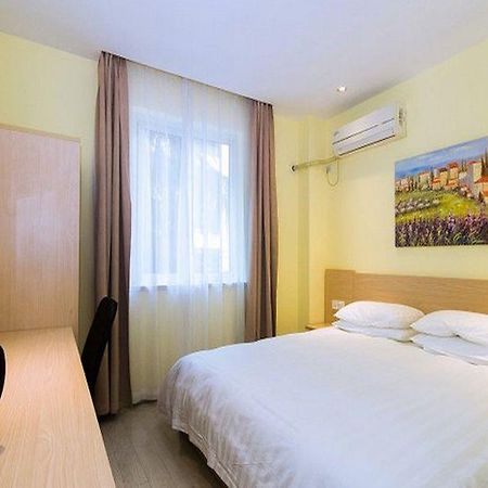Hanting Hotel Hangzhou Wushan Square Branch Exterior photo